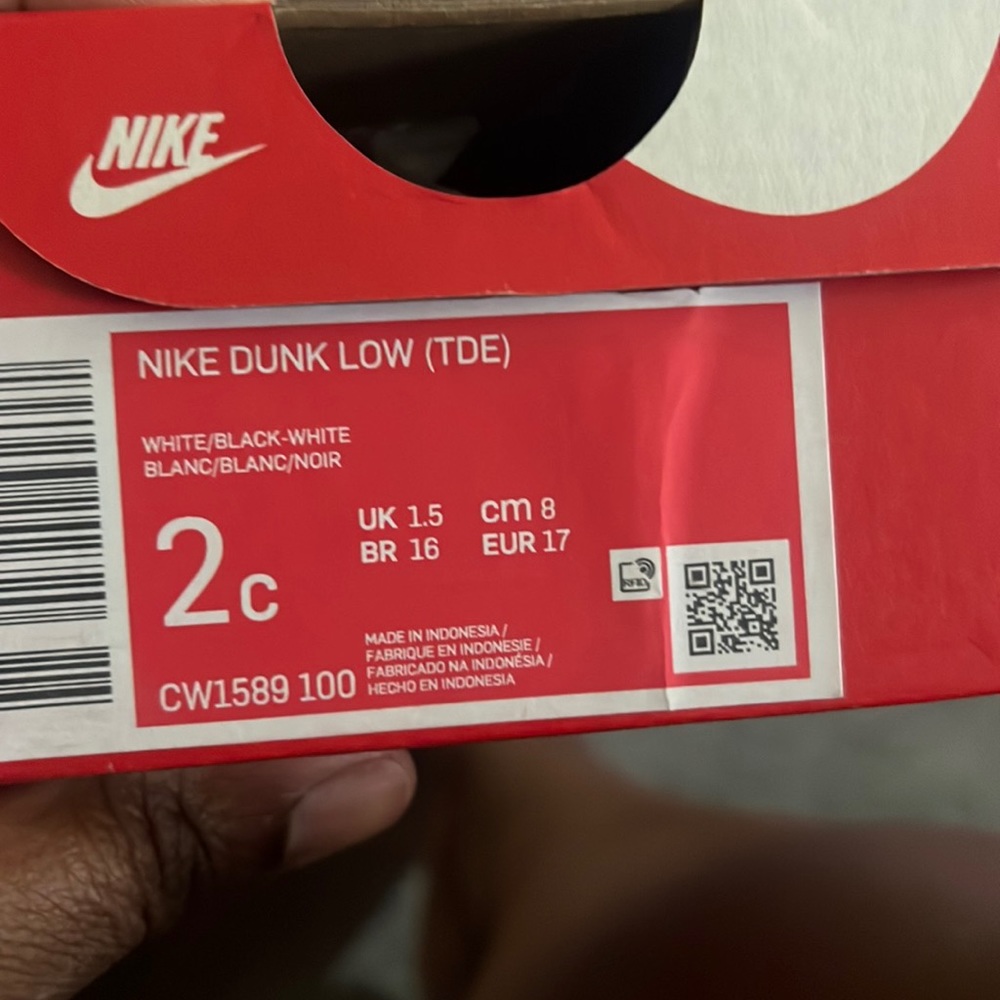 Baby shoes